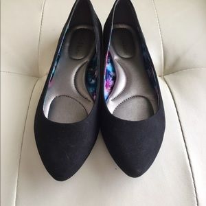 Black flats